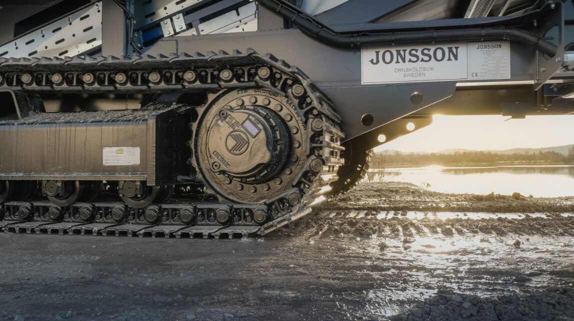 Jonsson L S1632 Tracked Screening Plant