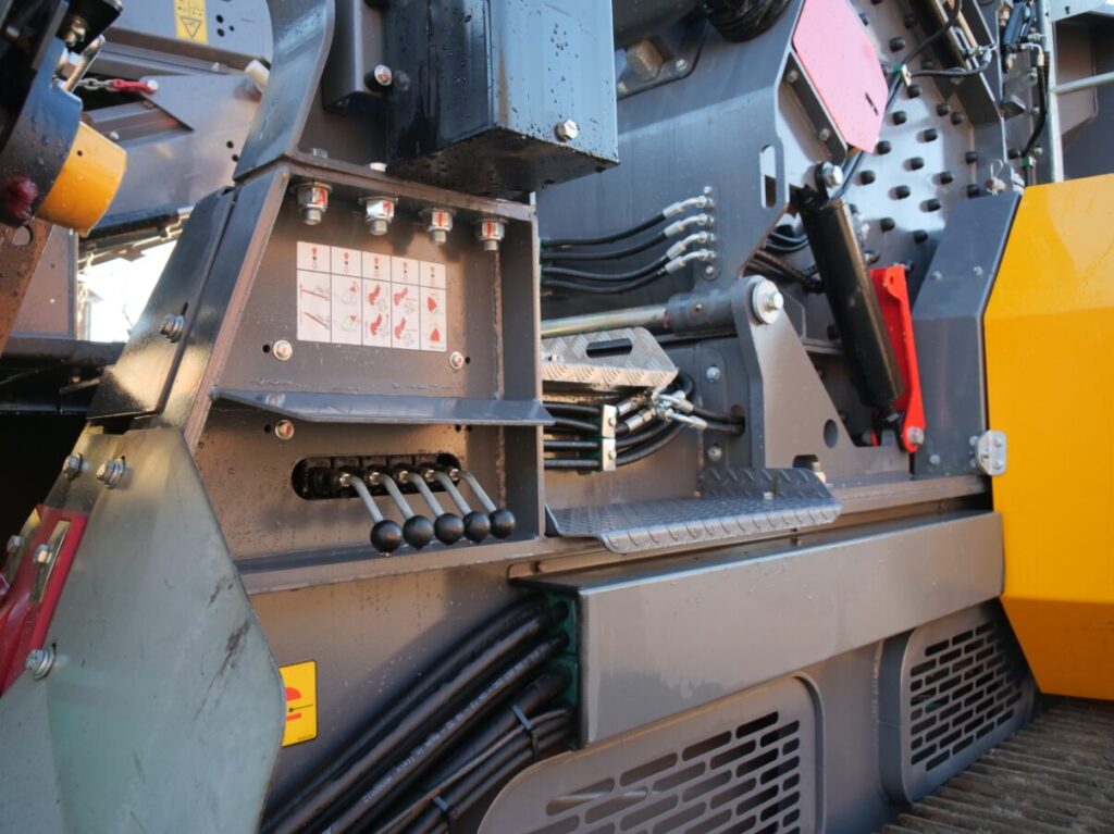 1125TR serial plate