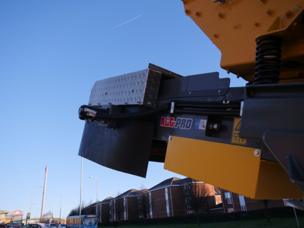 Tesab 1125TR conveyor